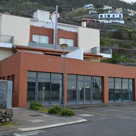 Sea View Apartment Porto Moniz